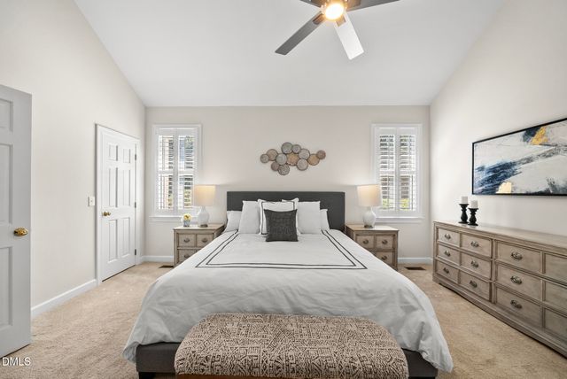 306 Helmsdale Drive, Chapel Hill, NC 27517