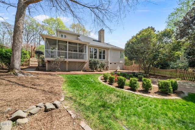 306 Helmsdale Drive, Chapel Hill, NC 27517