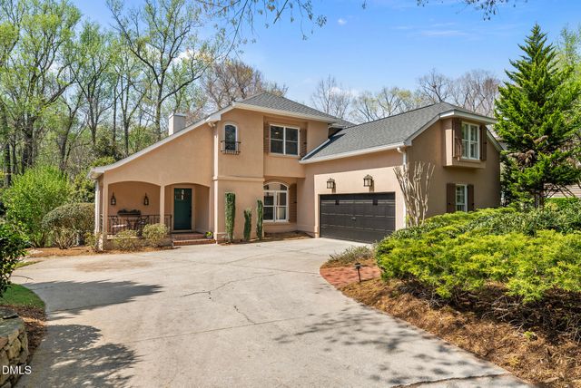 306 Helmsdale Drive, Chapel Hill, NC 27517