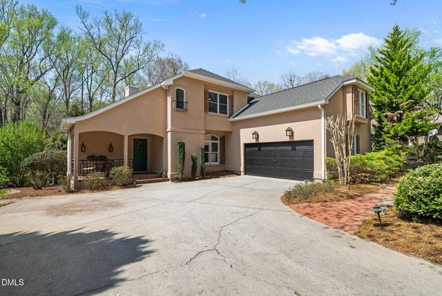 306 Helmsdale Drive, Chapel Hill, NC 27517