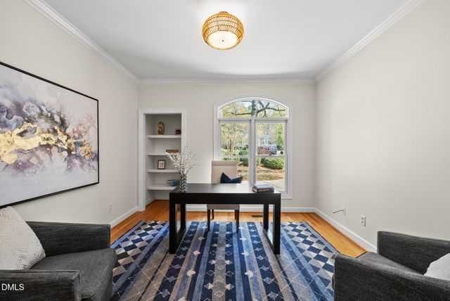 306 Helmsdale Drive, Chapel Hill, NC 27517