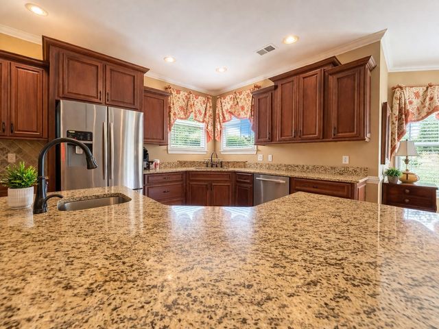 985 COLLINGHAM CV, Collierville, TN 38017
