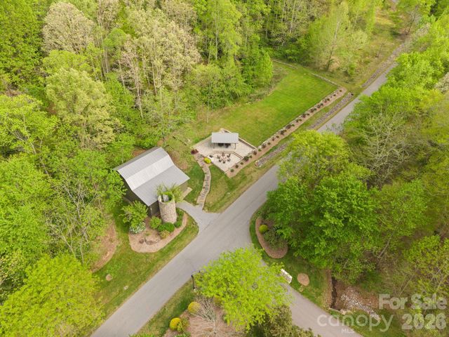 25 View Ridge Parkway, Leicester, NC 28748