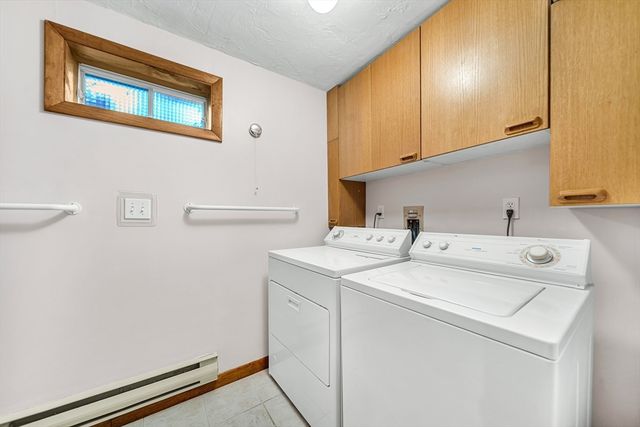 16 Carthay Cir 16, Newton, MA 02461