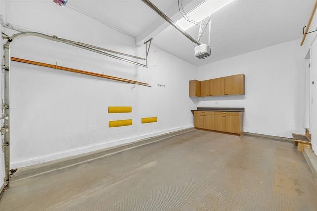 16 Carthay Cir 16, Newton, MA 02461