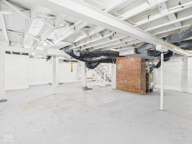 523 N 16th Street, Elwood, IN 46036