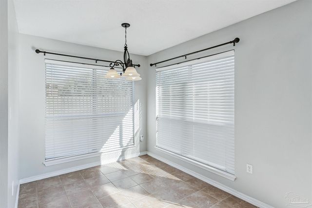 6545 Fern St, Navarre, FL 32566