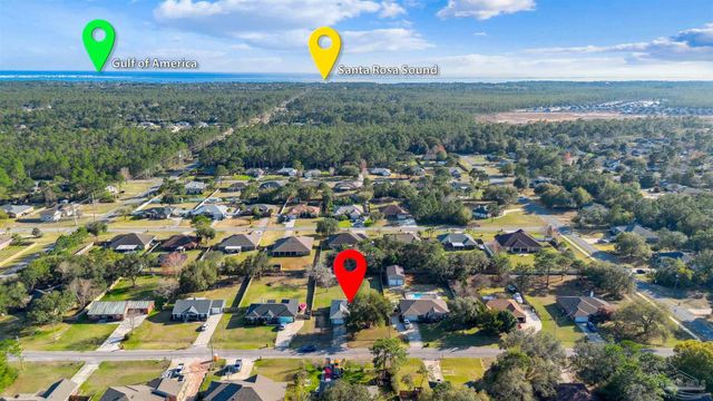 6545 Fern St, Navarre, FL 32566