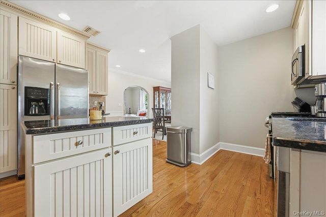 2546 Hicks Street, Bellmore, NY 11710