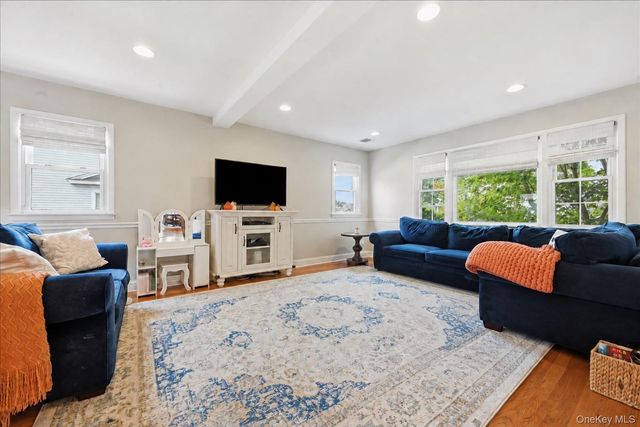 2546 Hicks Street, Bellmore, NY 11710