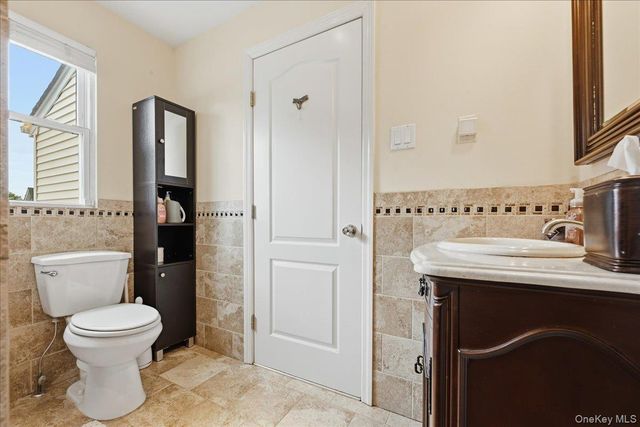 2546 Hicks Street, Bellmore, NY 11710