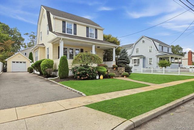 2546 Hicks Street, Bellmore, NY 11710