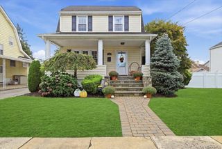2546 Hicks Street, Bellmore, NY 11710