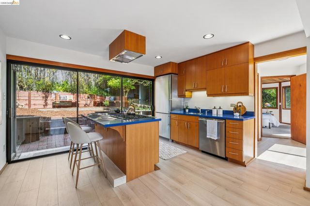 1185 Keeler AVE, Berkeley, CA 94708