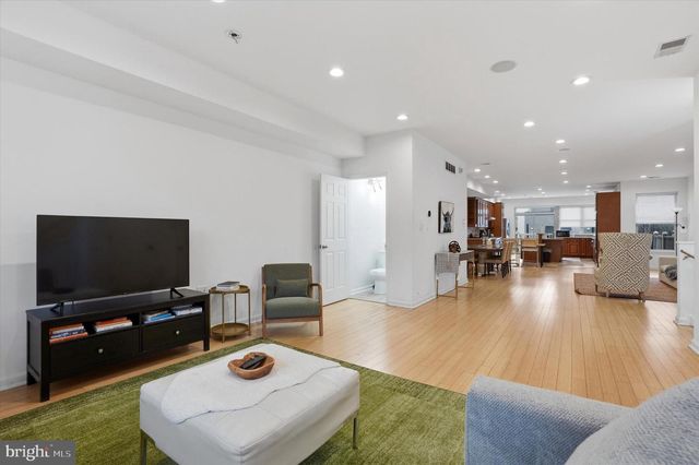 1011 N ORIANNA ST, Philadelphia, PA 19123