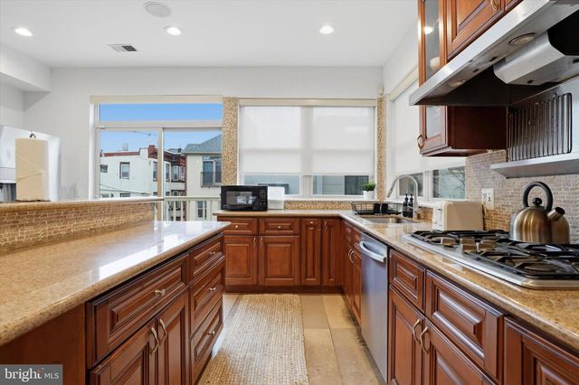 1011 N ORIANNA ST, Philadelphia, PA 19123