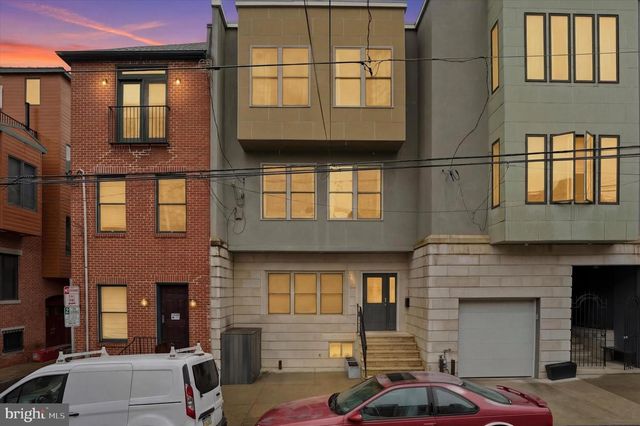 1011 N ORIANNA ST, Philadelphia, PA 19123