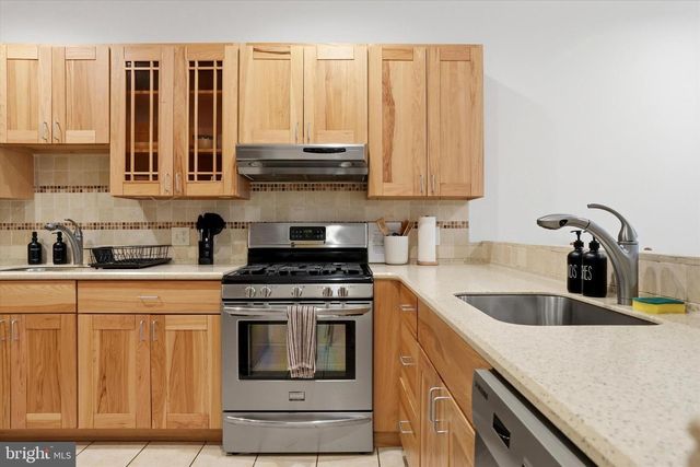 1011 N ORIANNA ST, Philadelphia, PA 19123