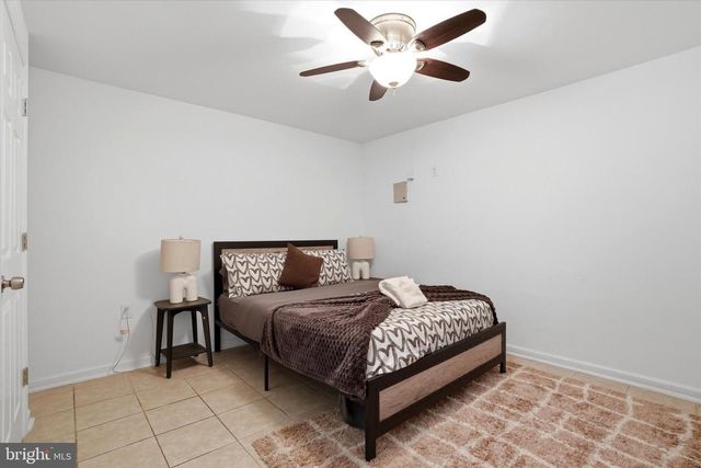 1011 N ORIANNA ST, Philadelphia, PA 19123