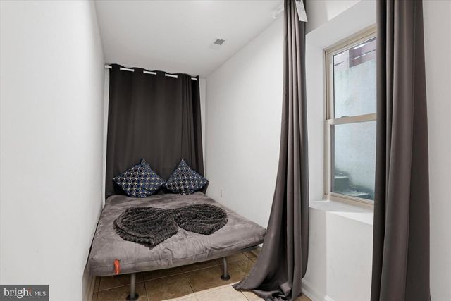 1011 N ORIANNA ST, Philadelphia, PA 19123