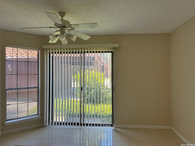 150 CALETA BCH, San Antonio, TX 78232