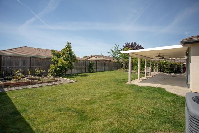2042 Danforth Way, Plumas Lake, CA 95961