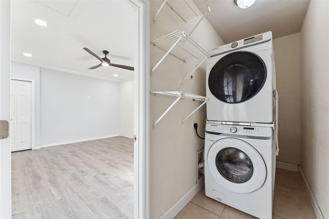 831 NANA AVENUE, Orlando, FL 32809