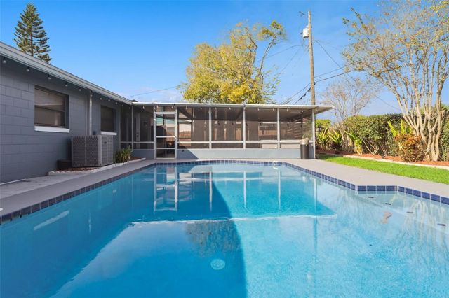 831 NANA AVENUE, Orlando, FL 32809