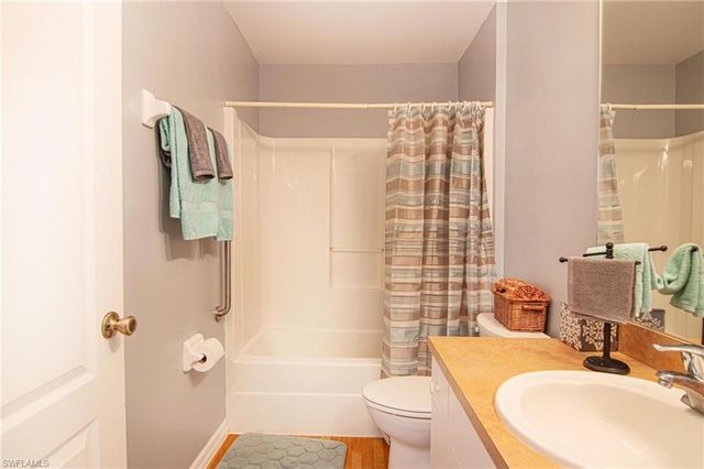 216 NW 11th ST, Cape Coral, FL 33993