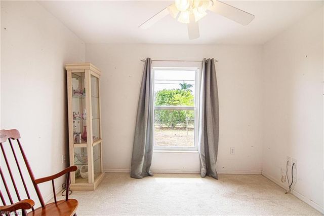 216 NW 11th ST, Cape Coral, FL 33993