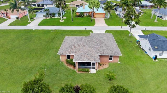 216 NW 11th ST, Cape Coral, FL 33993
