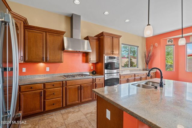 12364 N Pathfinder Drive, Marana, AZ 85658