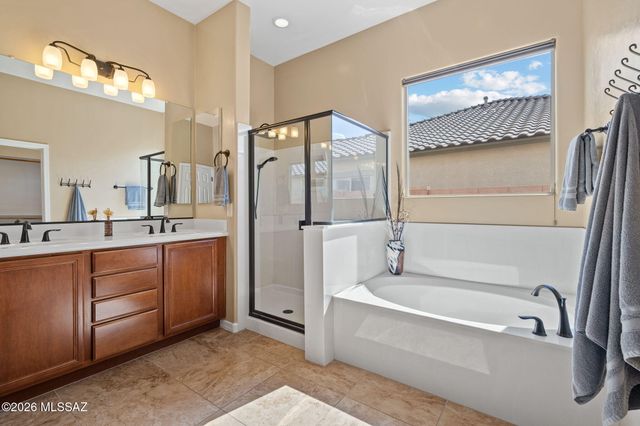 12364 N Pathfinder Drive, Marana, AZ 85658