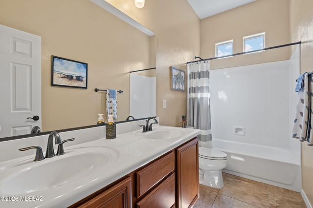 12364 N Pathfinder Drive, Marana, AZ 85658