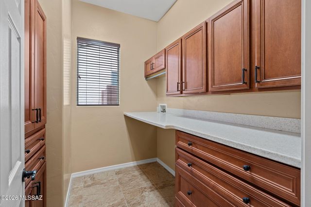 12364 N Pathfinder Drive, Marana, AZ 85658