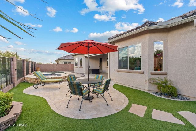 12364 N Pathfinder Drive, Marana, AZ 85658