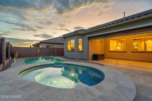 12364 N Pathfinder Drive, Marana, AZ 85658