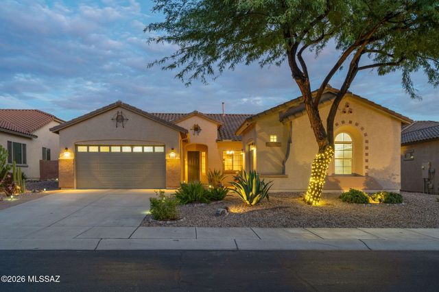 12364 N Pathfinder Drive, Marana, AZ 85658