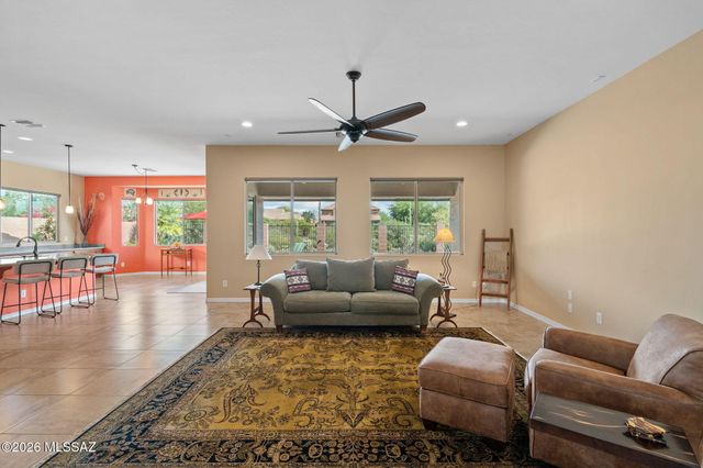 12364 N Pathfinder Drive, Marana, AZ 85658