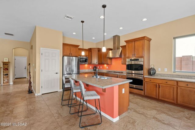 12364 N Pathfinder Drive, Marana, AZ 85658