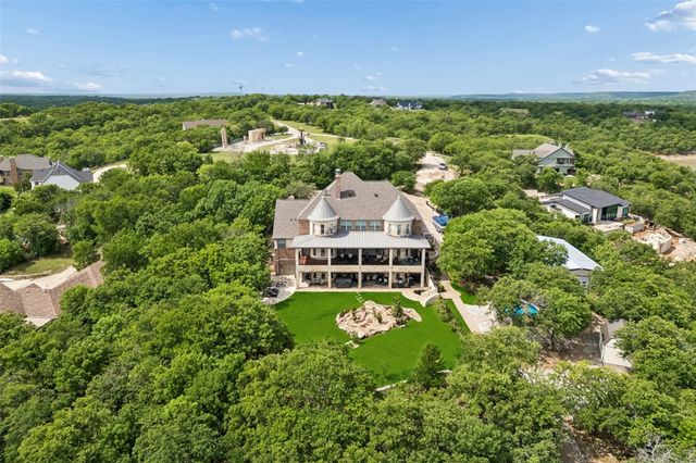 826 Cimmarron Bay Drive, Runaway Bay, TX 76426