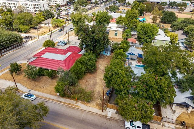1906 E 2nd ST, Austin, TX 78702