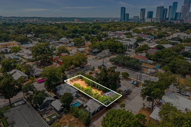 1906 E 2nd ST, Austin, TX 78702