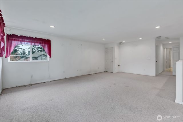 15416 33rd Avenue E, Tacoma, WA 98446