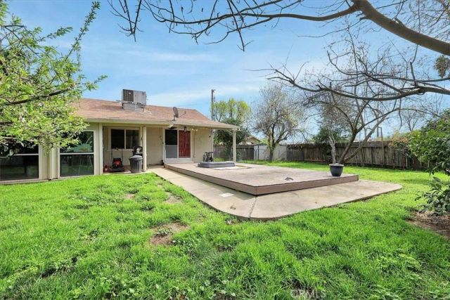 5960 Park Avenue, Marysville, CA 95901