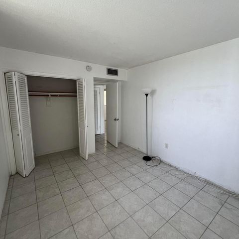 2855 Leonard Drive H506, Aventura, FL 33160