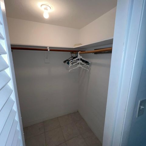 2855 Leonard Drive H506, Aventura, FL 33160