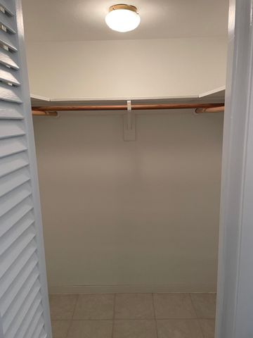 2855 Leonard Drive H506, Aventura, FL 33160