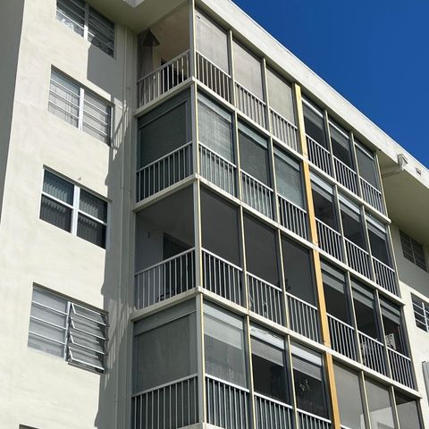 2855 Leonard Drive H506, Aventura, FL 33160