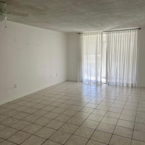 2855 Leonard Drive H506, Aventura, FL 33160